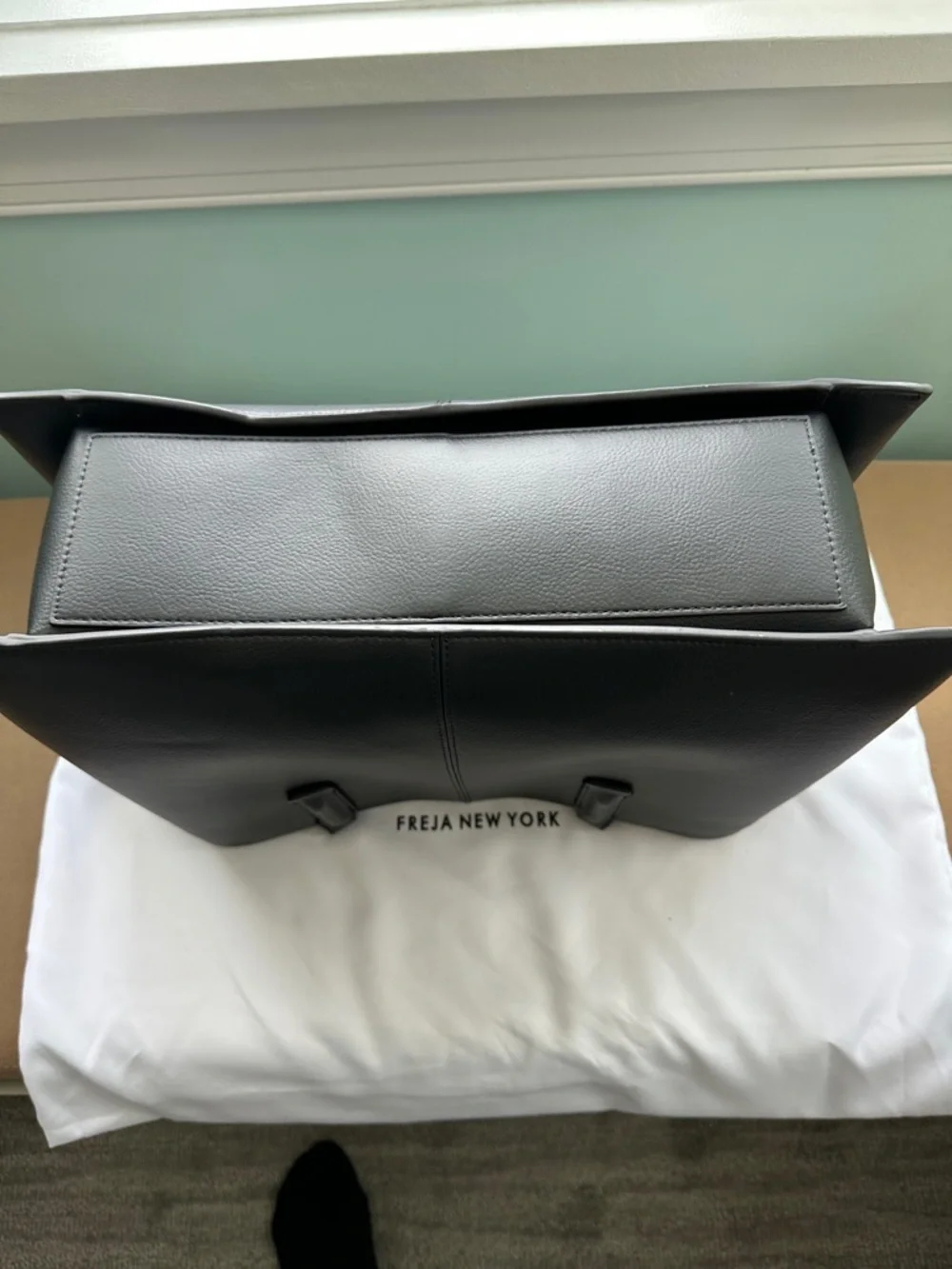 Freja New York Black Leather Tote Bag with dust bag - Picture 8 of 13